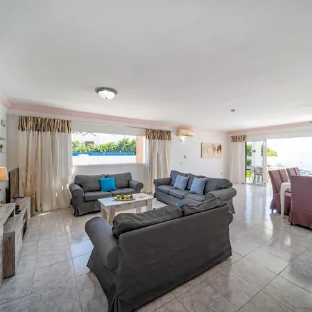 Volcan By Вилла