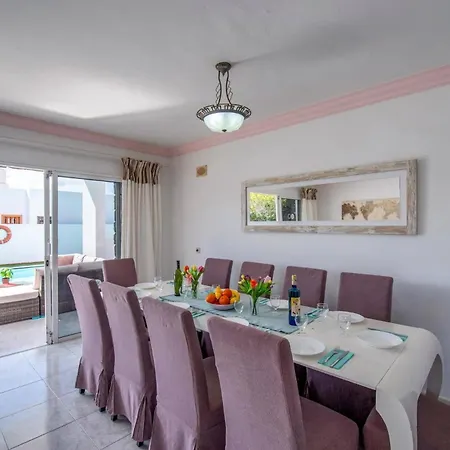 Volcan By * Puerto del Carmen (Lanzarote)