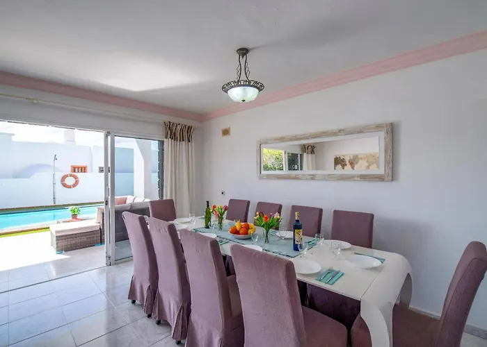 Volcan By * Puerto del Carmen (Lanzarote)