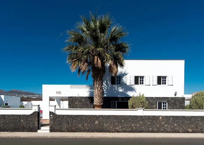Villa Volcan By Puerto del Carmen (Lanzarote)